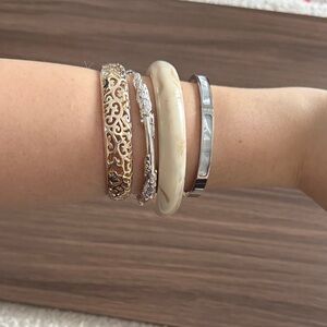 Bundle of 4 Bangles bracelet